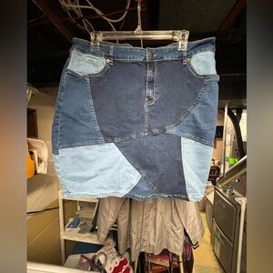 Patchwork Denim Skirt Size 2X Giveaway